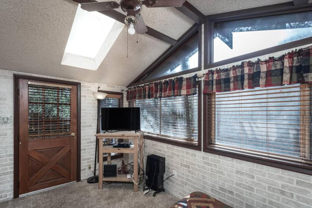 Coyote Cabin - Private Hot Tub - Upper Canyon Ruidoso Exterior foto
